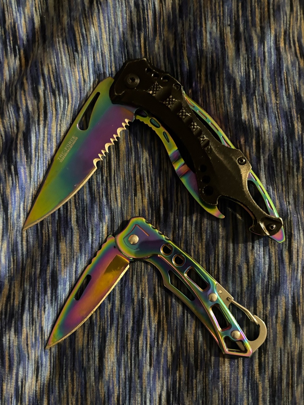 Multicolor Rainbow Folding Pocket Knifes for anything that needs cut.